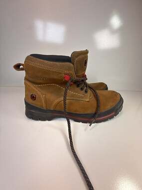 Swissbrand Work Boots Size 9 Brown Suede Leather Hiking Safety Boots